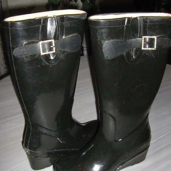 Steps Shoes - Ladies Black Rain/Snow Boots Size 9